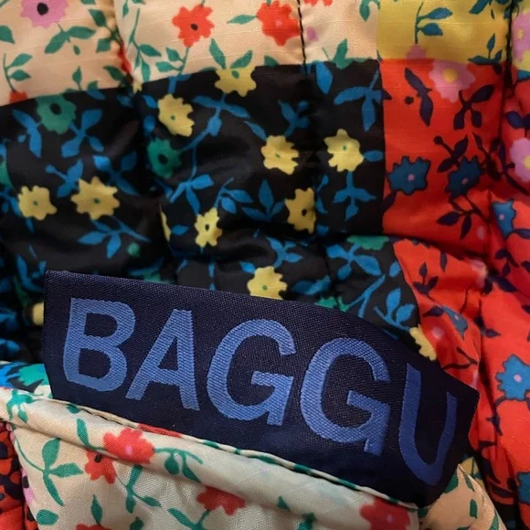 BAGGU "Calico Block" Quilted Laptop Sleeve - Picture 4 of 7